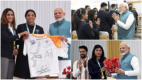 ಕಾಮನ್‌ವೆಲ್ತ್ ಗೇಮ್ಸ್ 2022ರಲ್ಲಿ ಭಾಗವಹಿಸಿ ಭಾರತಕ್ಕೆ ಹಿಂದಿರುಗಿದ ಆಟಗಾರರನ್ನು ತಮ್ಮ ನಿವಾಸದಲ್ಲಿ ಭೇಟಿ ಮಾಡಿ ಪ್ರಧಾನಿ ಮೋದಿ ಅಭಿನಂದಿಸಿದರು.
