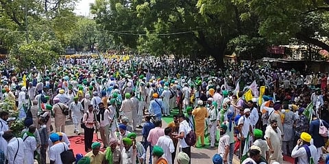 ಜಂತರ್-ಮಂತರ್ ನಲ್ಲಿ ರೈತರ ಪ್ರತಿಭಟನೆ