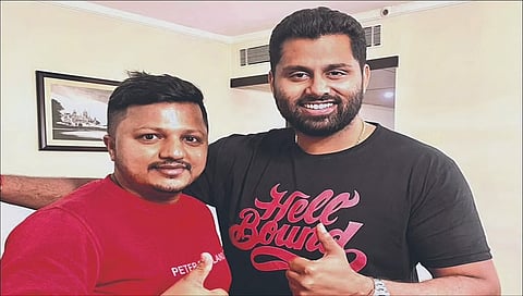 ಅಭಿಷೇಕ್ ಅಂಬರೀಷ್ ಮತ್ತು ಮಹೇಶ್ ಕುಮಾರ್