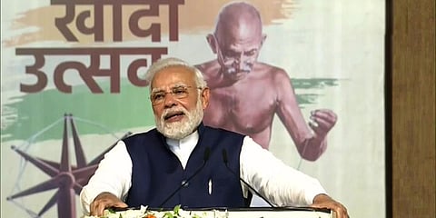 ಖಾದಿ ಉತ್ಸವದಲ್ಲಿ ಪ್ರಧಾನಿ ಮೋದಿ