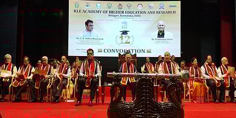 ಘಟಿಕೋತ್ಸವದಲ್ಲಿ ಡಾ.ಸಿ.ಎನ್.ಅಶ್ವತ್ಥ ನಾರಾಯಣ
