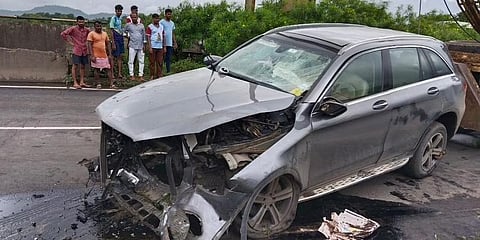 ಅಪಘಾತಕ್ಕೀಡಾದ ಸೈರಸ್ ಮಿಸ್ತ್ರಿ ಕಾರು