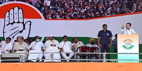 ರಾಹುಲ್ ಗಾಂಧಿ ಮತ್ತಿತರ ನಾಯಕರ ಚಿತ್ರ