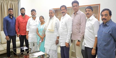 ಸಿಎಂ ಸಿದ್ದರಾಮಯ್ಯ, ಡಿಸಿಎಂ ಡಿಕೆಶಿ ಮತ್ತಿತರೊಂದಿಗೆ ಪೂರ್ಣಿಮಾ ಶ್ರೀನಿವಾಸ್