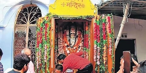 ಉತ್ತರ ಪ್ರದೇಶದ ಕಾನ್ಪುರದಲ್ಲಿರುವ ದಶಾನನ್ ರಾವಣ ದೇವಾಲಯ