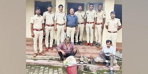 ಕೊಡಗಿನಲ್ಲಿ ಜಿಂಕೆ ಬೇಟೆಯಾಡಿದ ಇಬ್ಬರು ಆರೋಪಿಗಳ ಬಂಧನ