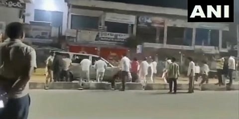 ಬಿಆರ್ ಎಸ್ ಶಾಸಕ ಆಸ್ಪತ್ರೆಗೆ ರವಾನೆ ಚಿತ್ರ