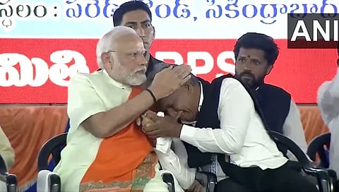 ಪ್ರಧಾನಿ ಮೋದಿ-ಮಂದ ಕೃಷ್ಣ