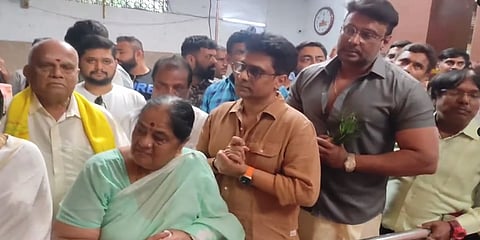 ಚಿತ್ರದ ಮುಹೂರ್ತ ಸಂದರ್ಭದಲ್ಲಿ ದರ್ಶನ್