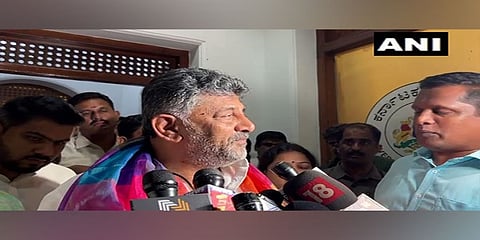 ಡಿ ಕೆ ಶಿವಕುಮಾರ್