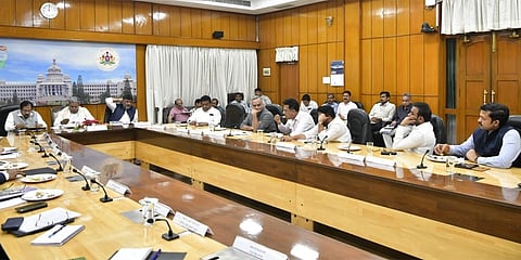 ಉದ್ಯೋಗ ಮೇಳ ಪೂರ್ವಭಾವಿ ಸಭೆಯಲ್ಲಿ ಸಿಎಂ ಸಿದ್ದರಾಮಯ್ಯ