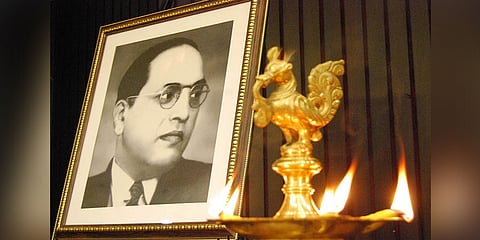 ಬಿ ಆರ್ ಅಂಬೇಡ್ಕರ್