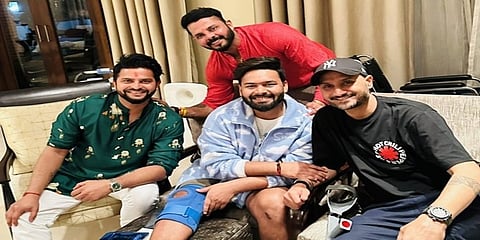 ರಿಷಭ್ ಪಂತ್ ಅವರೊಂದಿಗೆ ರೈನಾ, ಶ್ರೀಶಾಂತ್ , ಭಜ್ಜಿ
