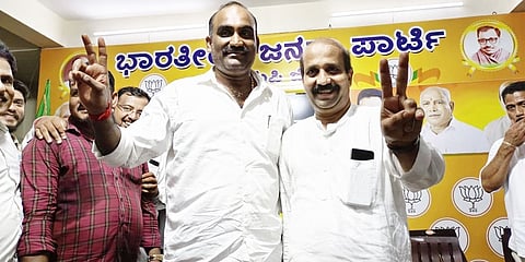 ಬಿಜೆಪಿ ಅಭ್ಯರ್ಥಿ ಯಶ್ ಪಾಲ್ ಸುವರ್ಣ ಜೊತೆ ರಘುಪತಿ ಭಟ್