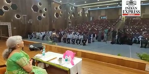 ನಿರ್ಮಲಾ ಸೀತಾರಾಮನ್