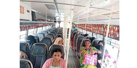 ಖಾಸಗಿ ಬಸ್ ನಲ್ಲಿ ಇಳಿಕೆಯಾದ ಪ್ರಯಾಣಿಕರ ಸಂಖ್ಯೆ