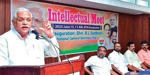 ಬಿ.ಎಲ್ ಸಂತೋಷ್