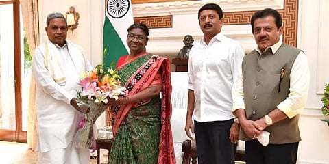 ರಾಷ್ಟ್ರಪತಿ ದ್ರೌಪದಿ ಮುರ್ಮು ಭೇಟಿ ಮಾಡಿದ ಸಿಎಂ ಸಿದ್ದರಾಮಯ್ಯ (ಸಂಗ್ರಹ ಚಿತ್ರ)