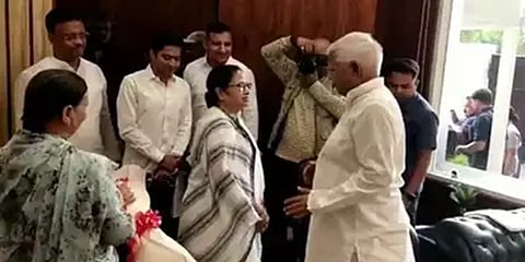 ಲಾಲು ಭೇಟಿ ಮಾಡಿದ ಮಮತಾ ಬ್ಯಾನರ್ಜಿ