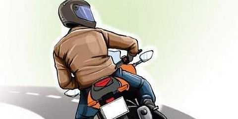 ಬೆಂಗಳೂರು: ಸರಿಯಾಗಿ ಹೆಲ್ಮೆಟ್‌ ಧರಿಸುವವರು ಶೇ 34ರಷ್ಟು ಮಾತ್ರ; ವರದಿ
