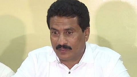 ಜೆಡಿಎಸ್ ಮಾಜಿ ಶಾಸಕ ಸುರೇಶ್ ಗೌಡ.