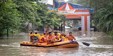 ಯಮುನಾ ನದಿಯಲ್ಲಿ ಹುಡುಕಾಟದ ಚಿತ್ರ