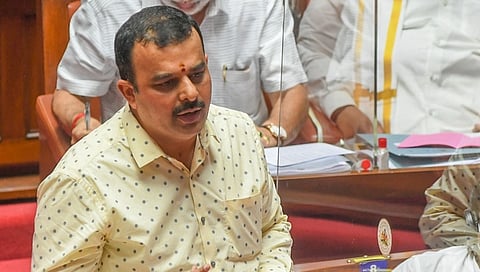 ವಿ ಸುನೀಲ್ ಕುಮಾರ್
