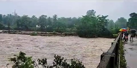 ಕರ್ನಾಟಕದಲ್ಲಿ ಭಾರಿ ಮಳೆ