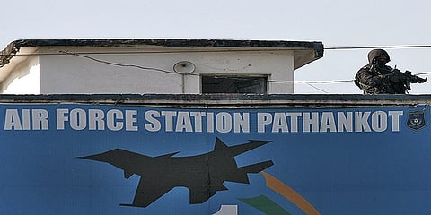 ಪಠಾಣ್ ಕೋಟ್ ವಾಯುನೆಲೆ ಚಿತ್ರ