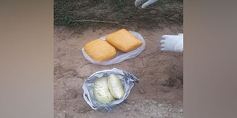 ವಶಪಡಿಸಿಕೊಂಡಿರುವ ವಸ್ತುಗಳು