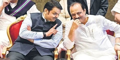 ಪಢ್ನವೀಸ್ ಮತ್ತು ಅಜಿತ್ ಪವಾರ್ ಸಾಂದರ್ಭಿಕ ಚಿತ್ರ