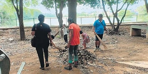 ವಿಭೂತಿಪುರ ಕೆರೆ ಸ್ವಚ್ಥತಾ ಕಾರ್ಯ