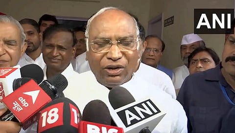 ಕಾಂಗ್ರೆಸ್ ಅಧ್ಯಕ್ಷ ಮಲ್ಲಿಕಾರ್ಜುನ ಖರ್ಗೆ.