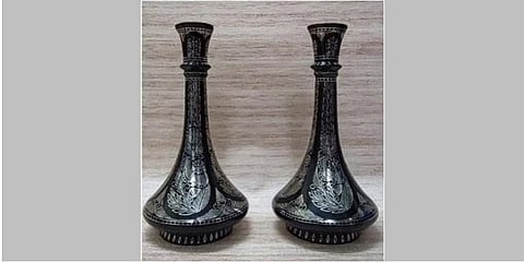 ಸುರಾಯಿ ಕಲಾಕೃತಿ