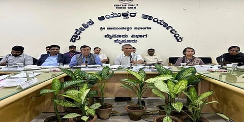 ಮೈಸೂರು ವಿಭಾಗದ ಕಂದಾಯ ಇಲಾಖೆ ಪ್ರಗತಿ ಪರಿಶೀಲನಾ ಸಭೆಯಲ್ಲಿ ಕಂದಾಯ ಸಚಿವ ಕೃಷ್ಣ ಭೈರೇಗೌಡ