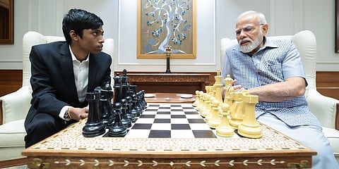 ಗ್ರ್ಯಾಂಡ್‌ಮಾಸ್ಟರ್ ಪ್ರಜ್ಞಾನಂದ - ಪ್ರಧಾನಿ ಮೋದಿ