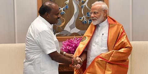 ಎಚ್ ಡಿ ಕುಮಾರಸ್ವಾಮಿ ಮತ್ತು ಪ್ರಧಾನಿ ಮೋದಿ