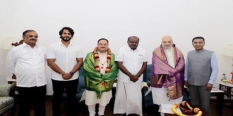 ಅಮಿತ್ ಶಾ ಜೊತೆಗೆ ಕುಮಾರಸ್ವಾಮಿ ಮತ್ತಿತರರು