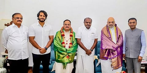 ಅಮಿತ್ ಶಾ ನಿವಾಸದಲ್ಲಿ ಉಭಯ ಪಕ್ಷಗಳ ನಾಯಕರು