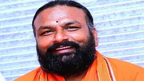 ಅಭಿನವ ಹಾಲಶ್ರೀ