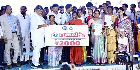 ಆನೇಕಲ್ ನಲ್ಲಿ ಡಿಕೆ ಶಿವಕುಮಾರ್