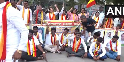 ಕಾವೇರಿ ನೀರಿಗಾಗಿ ಕನ್ನಡಿಗರ ಪ್ರತಿಭಟನೆ