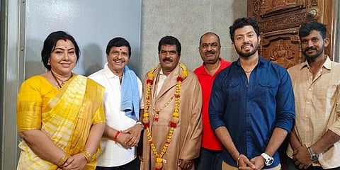 ಒಂದ್ಸಲ ಮೀಟ್ ಮಾಡೋಣ ಚಿತ್ರತಂಡ.
