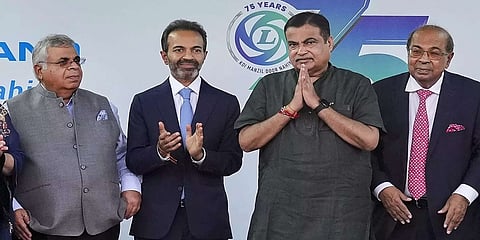 ನಿತಿನ್ ಗಡ್ಕರಿ