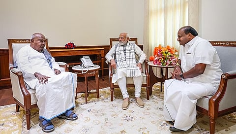 ಪಿಎಂ ಮೋದಿ ಜೊತೆ ಎಚ್.ಡಿಕೆ ಮತ್ತು ದೇವೇಗೌಡ