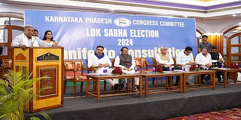 ಸಿಎಂ ಸಿದ್ದರಾಮಯ್ಯ ಮತ್ತಿತರರು