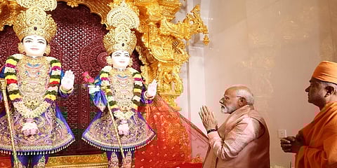ಹಿಂದೂ ದೇವಾಲಯ ಉದ್ಘಾಟಿಸಿದ ಪ್ರಧಾನಿ ಮೋದಿ