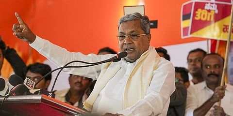 ದೆಹಲಿಯ ಜಂತರ್ ಮಂತರ್ ನಲ್ಲಿ ಪ್ರತಿಭಟನೆ ವೇಳೆ ಮಾತನಾಡಿದ ಸಿಎಂ ಸಿದ್ದರಾಮಯ್ಯ