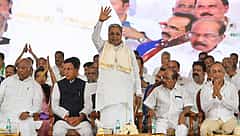 ಲೋಕಸಭೆ ಚುನಾವಣೆಗೆ ಸಿಎಂ ಸಿದ್ದರಾಮಯ್ಯ ರಣಕಹಳೆ: ಮೋದಿ ಗ್ಯಾರಂಟಿ ಕದ್ದಿದ್ದಾರೆ ಎಂದು ಆಕ್ರೋಶ!