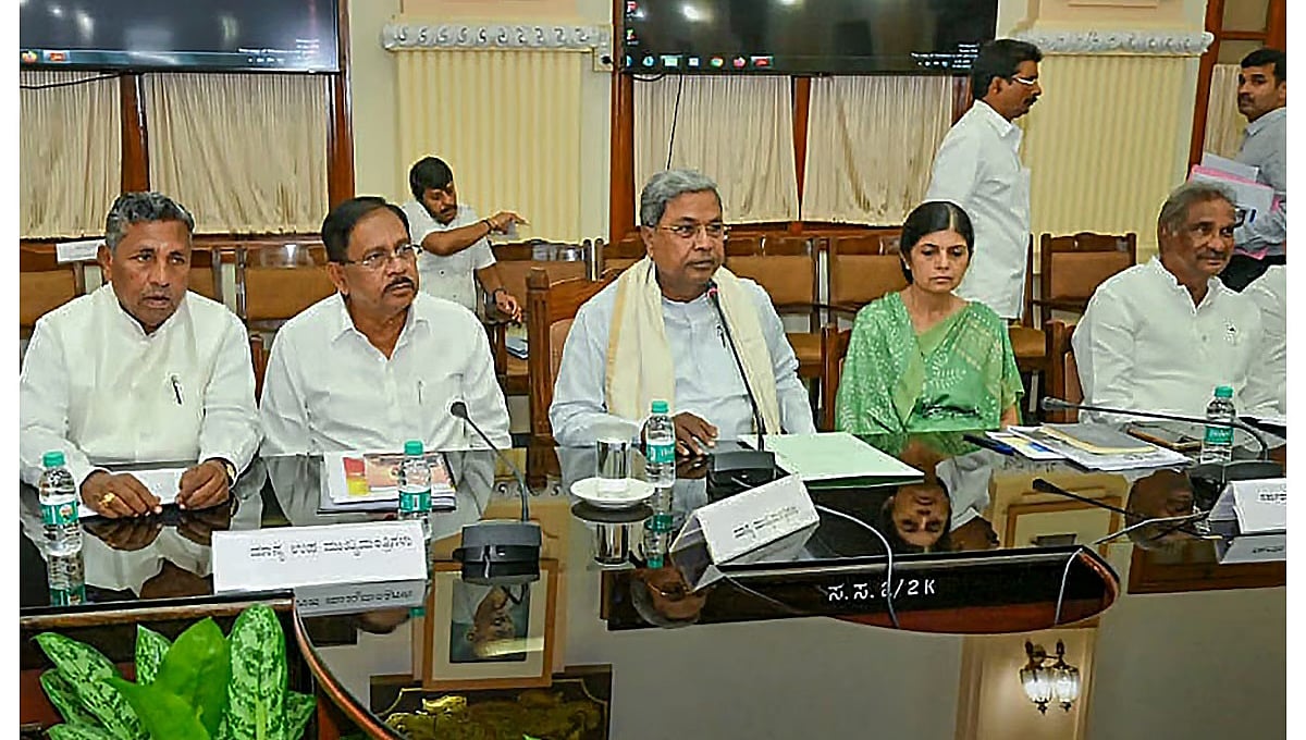 2024-25ನೇ ಸಾಲಿನ ರಾಜ್ಯ ಬಜೆಟ್: ಸಚಿವ ಸಂಪುಟ ಸಭೆ ಮುಕ್ತಾಯ, ಬಜೆಟ್ ಪ್ರಸ್ತಾವಕ್ಕೆ ಅನುಮೋದನೆ
